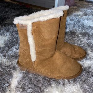 Minnetonka Brown Boots